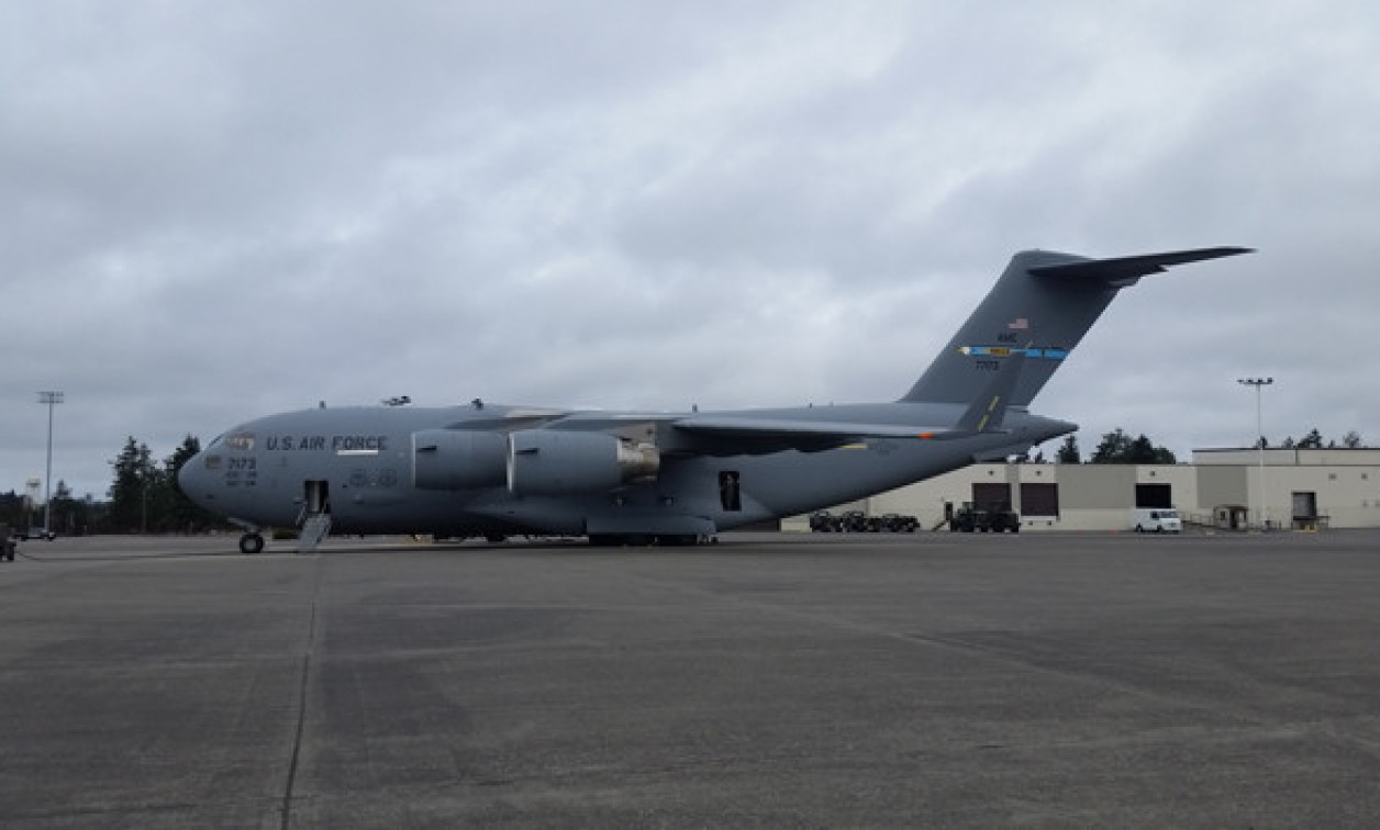 USAF & Rockwell Collins complete flight test demonstrating Wideband HF