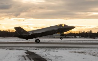 F-35 contracts totaling $2.35B won by Lockheed