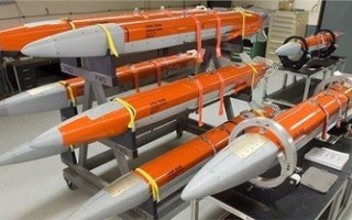 Air Force exercises $76 million option on Raytheon aerial decoy jammer contract