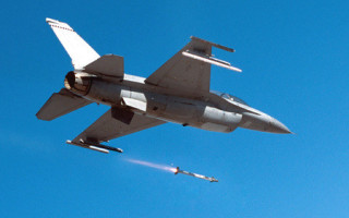 U.S. approves sale of Sidewinder, Maverick missiles to South Korea