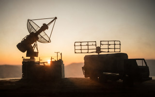 Expanding software-defined radio versatility for the digital battlefield