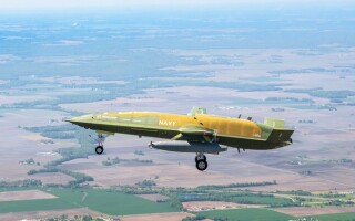 Boeing photo by Eric Shindelbower