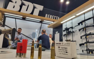 BDT shotgun rounds (left), RWS UDD (center), and SHATTER4K (right). Photo: Flavia Camargos Pereira
