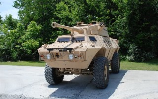 TMLS unleashes Commando Select 90mm Direct Fire armored vehicle at AUSA 2013