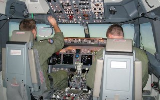 NAVAIR unveils P-8A Poseidon cockpit and weapons simulators