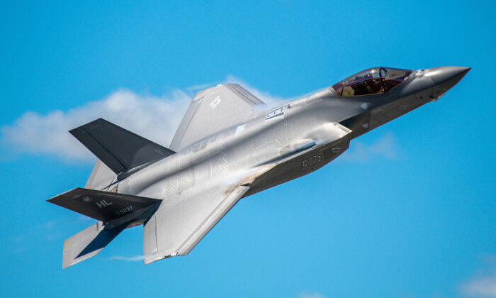 U.S. Air Force photo by Senior Airman Erica Webster