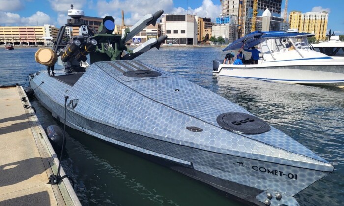 BlackSea's Comet USV at the Tampa Convention Center Waterfront. (Photo: Flavia Camargos Pereira)